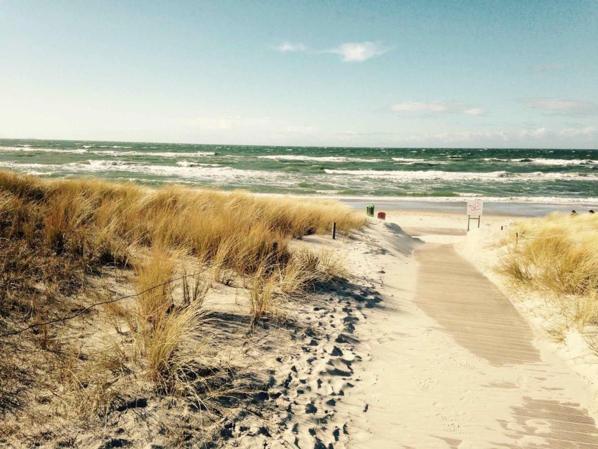 Haus Kranich Im Duenenwald 300M Zum Strand オストゼーバート・ディアーハーゲン エクステリア 写真